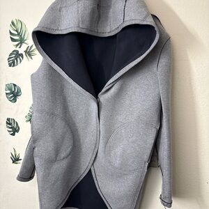 Elegant Gray Women's Hooded Utility Jacket